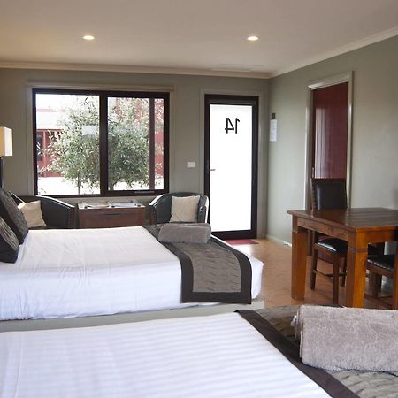 Bairnsdale Motel Bagian luar foto
