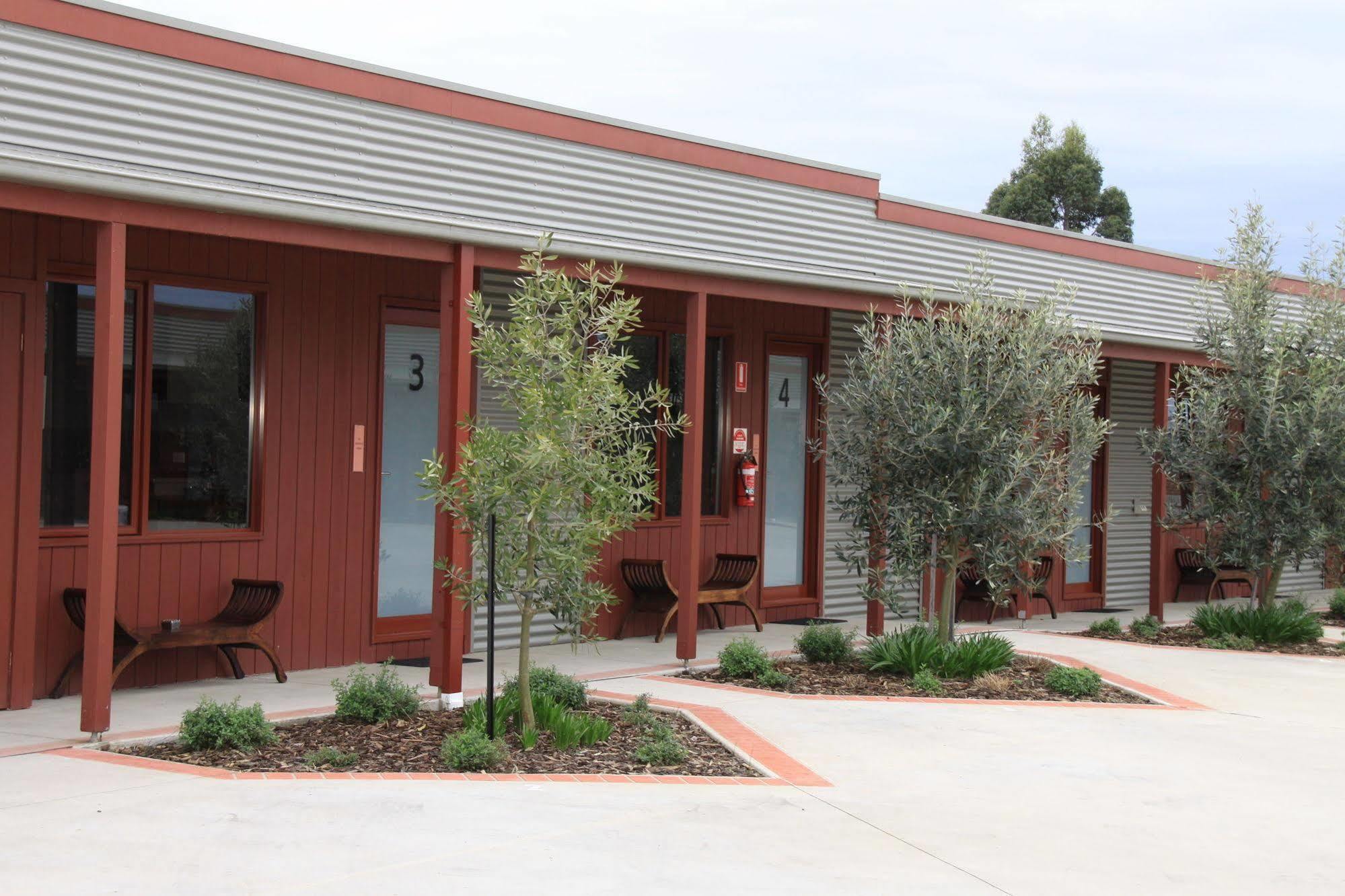 Bairnsdale Motel Bagian luar foto
